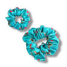 Load image into Gallery viewer, Beagle Satin Scrunchie