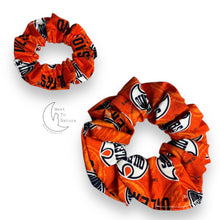 Load image into Gallery viewer, Oilers fan Scrunchie