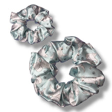 Load image into Gallery viewer, Samoyed/American Eskimo Satin Scrunchie