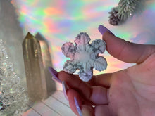 Load image into Gallery viewer, Howlite Snowflake