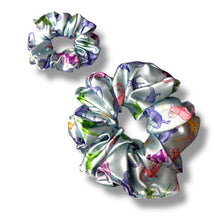 Load image into Gallery viewer, Bearded Dragons Satin Scrunchie
