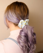 Load image into Gallery viewer, Pink Peppermint Scrunchie
