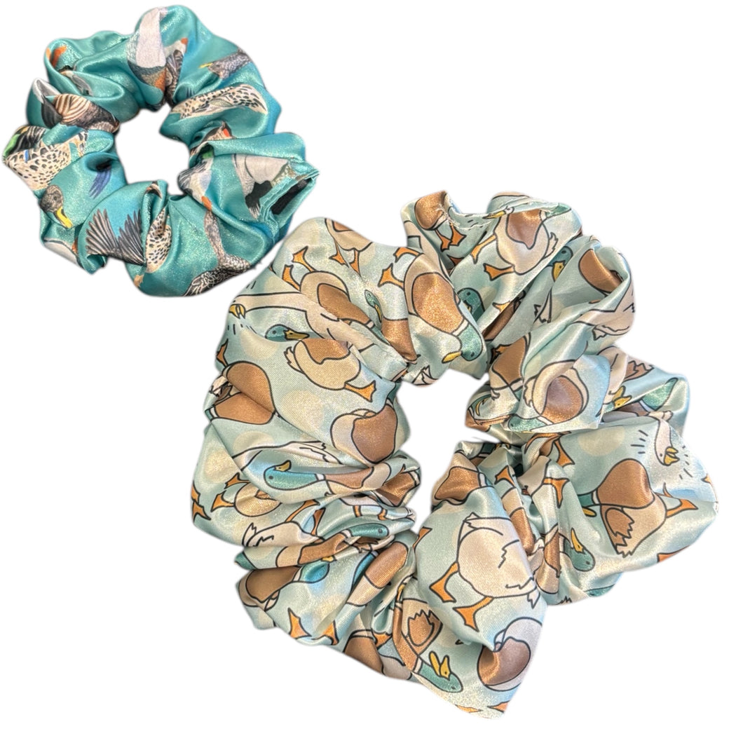 Goose/duck Satin Scrunchie